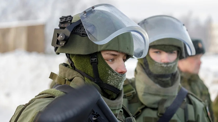 Можно ли пойти по контракту с категорией Д? Можно ли пойти по контракту с категорией Д?